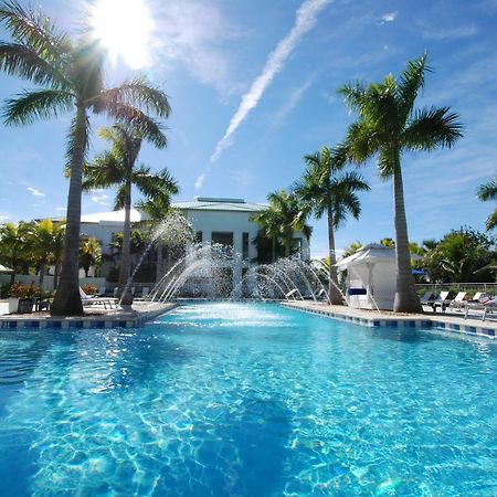 Modern Private Studio - King Bed, Jacuzzi, Balcony And Pool Miami Exterior foto