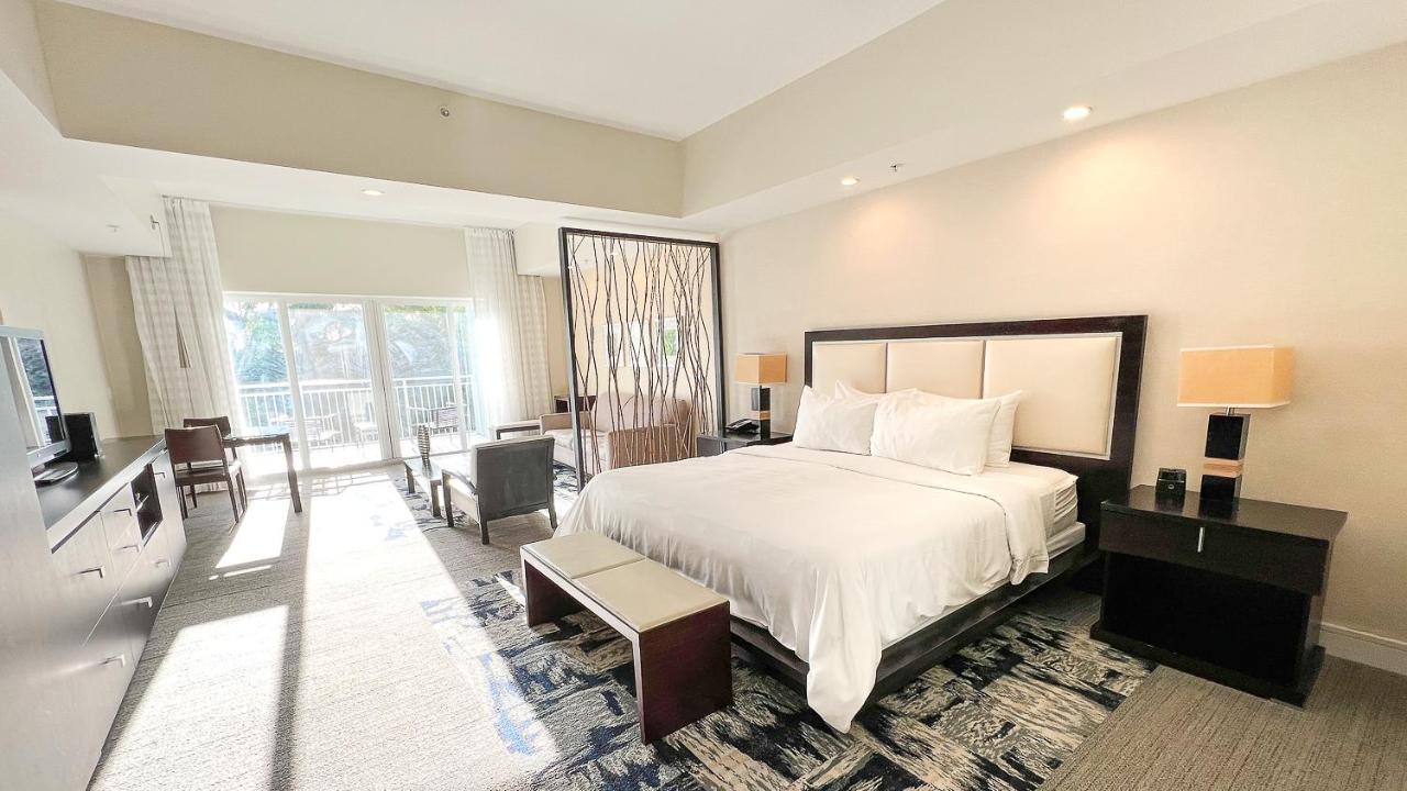 Modern Private Studio - King Bed, Jacuzzi, Balcony And Pool Miami Exterior foto